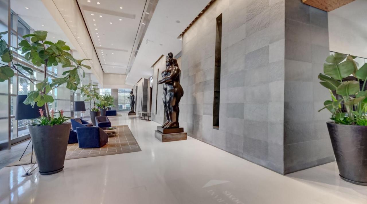 2 Bedroom Or King Studio Suites Four Seasons Hotel Miami Free Wi-Fi & Free Parking מראה חיצוני תמונה