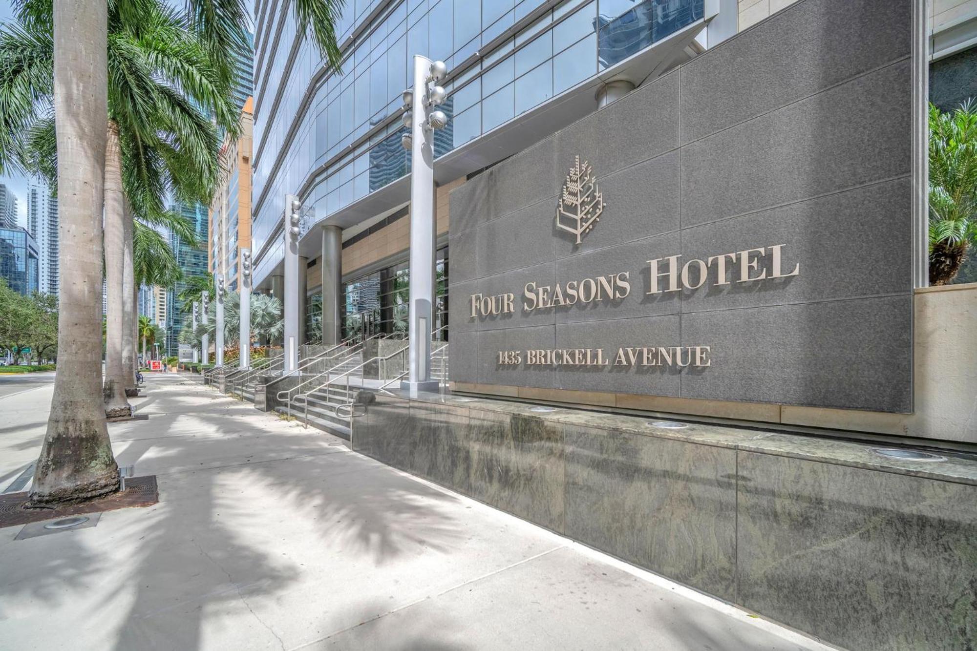 2 Bedroom Or King Studio Suites Four Seasons Hotel Miami Free Wi-Fi & Free Parking מראה חיצוני תמונה